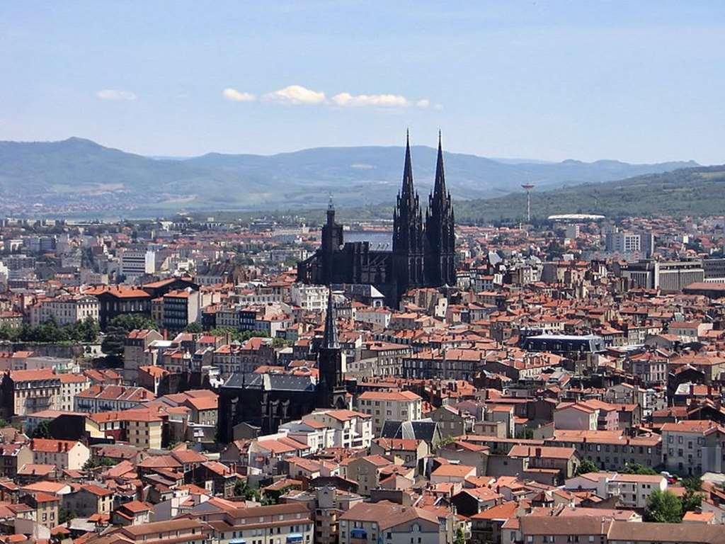 Campanile Clermont-Ferrand ~ Aubiere Hotell Exteriör bild
