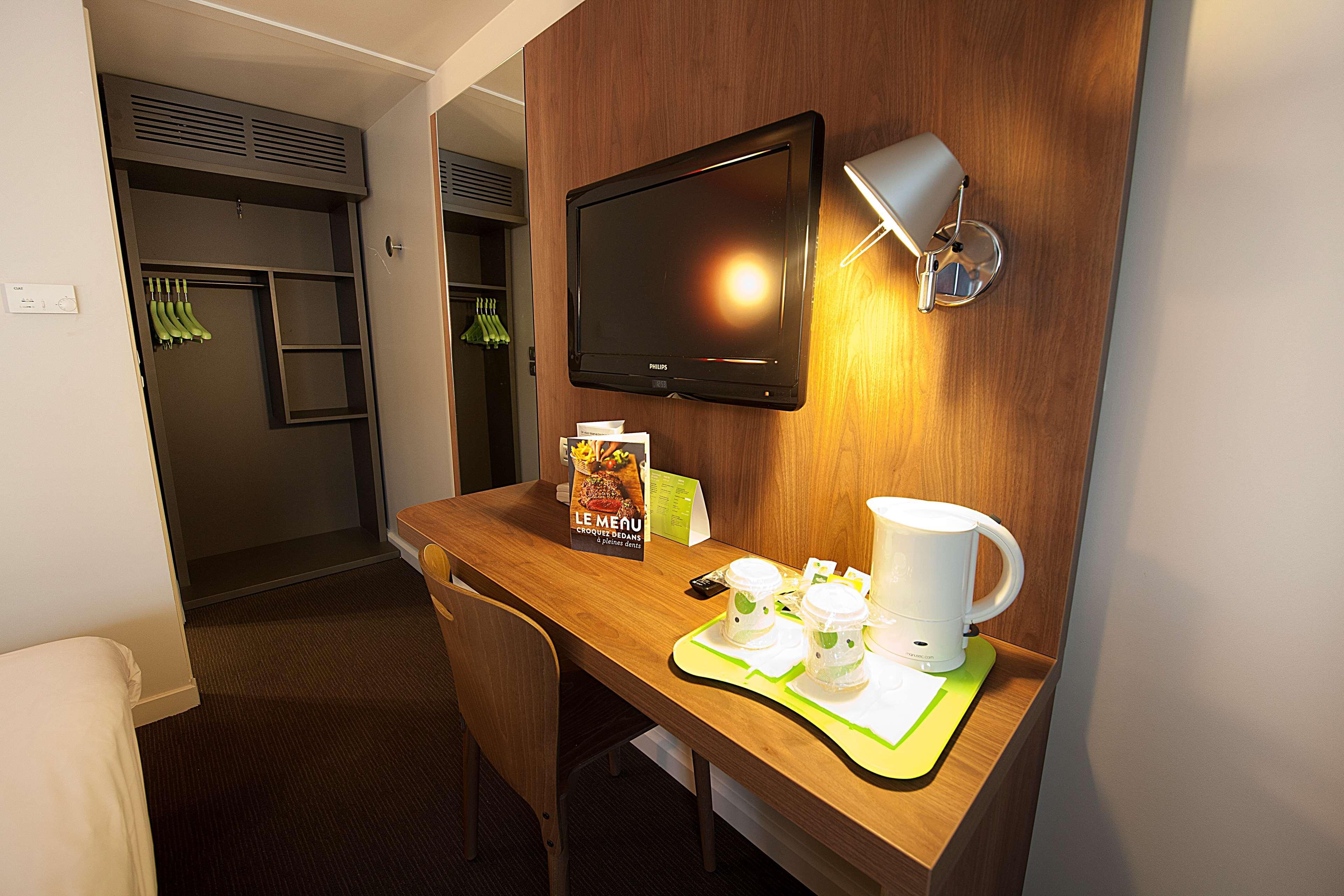 Campanile Clermont-Ferrand ~ Aubiere Hotell Exteriör bild